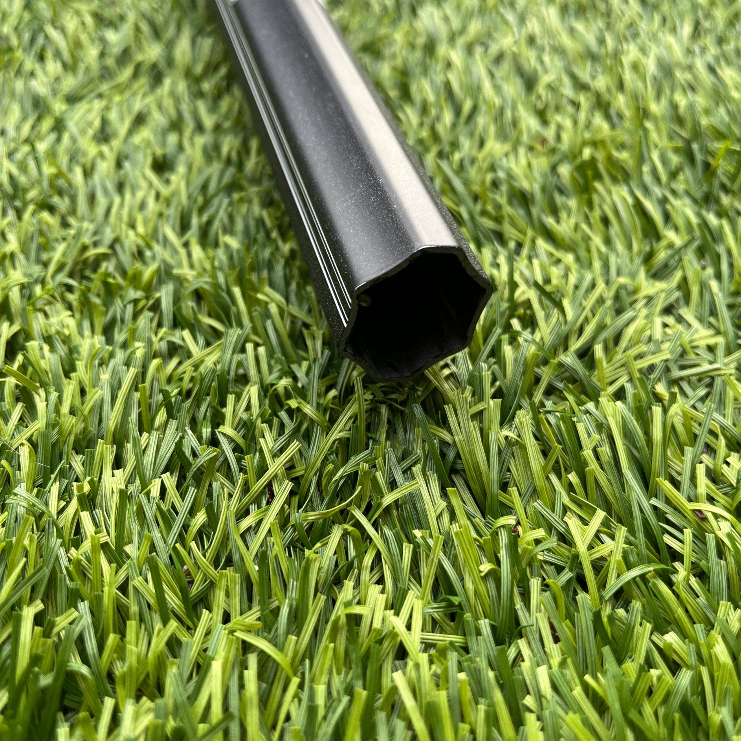 THE HANDLE Dark Sc-Ti